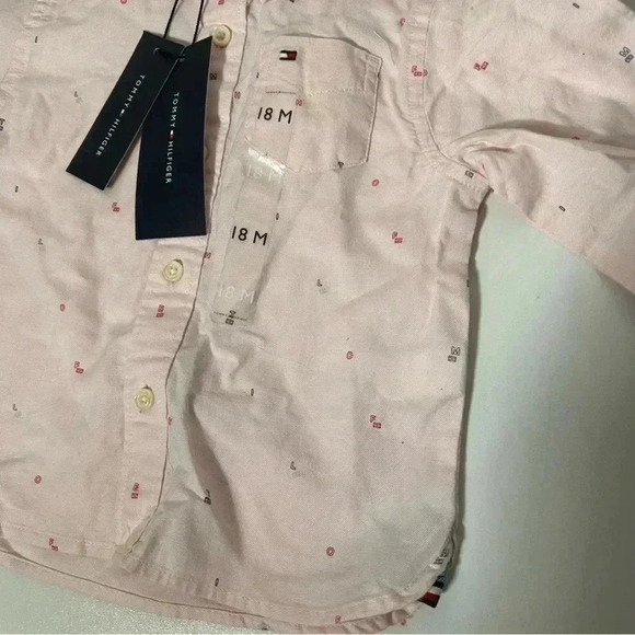 NWT Boys Tommy Hilfiger Button Down Dress  Shirt 18M - Picture 3 of 5
